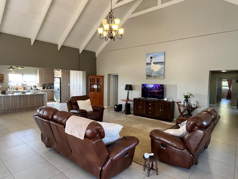 5 Bedroom Property for Sale in Dwarskersbos Western Cape